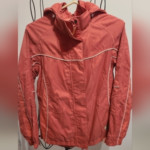 Light‎ pink windbreaker